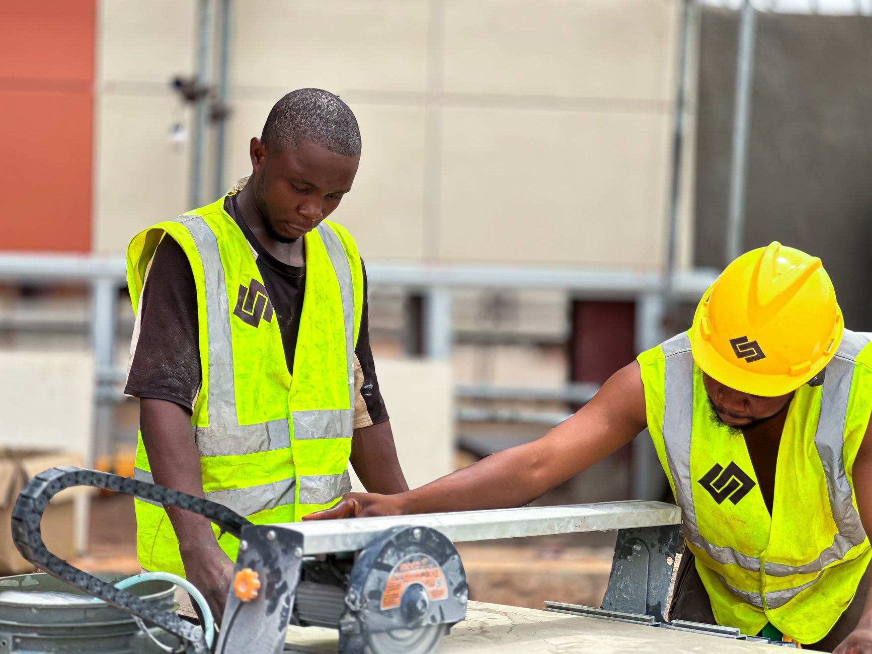 connected worker safety management workflow real time alerts implementation guide